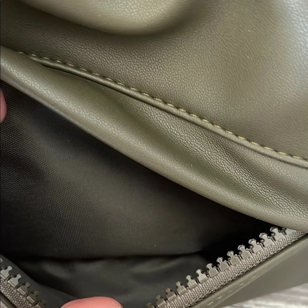 Steven Madden Olive Green Belt Bag - Picture 7 of 7